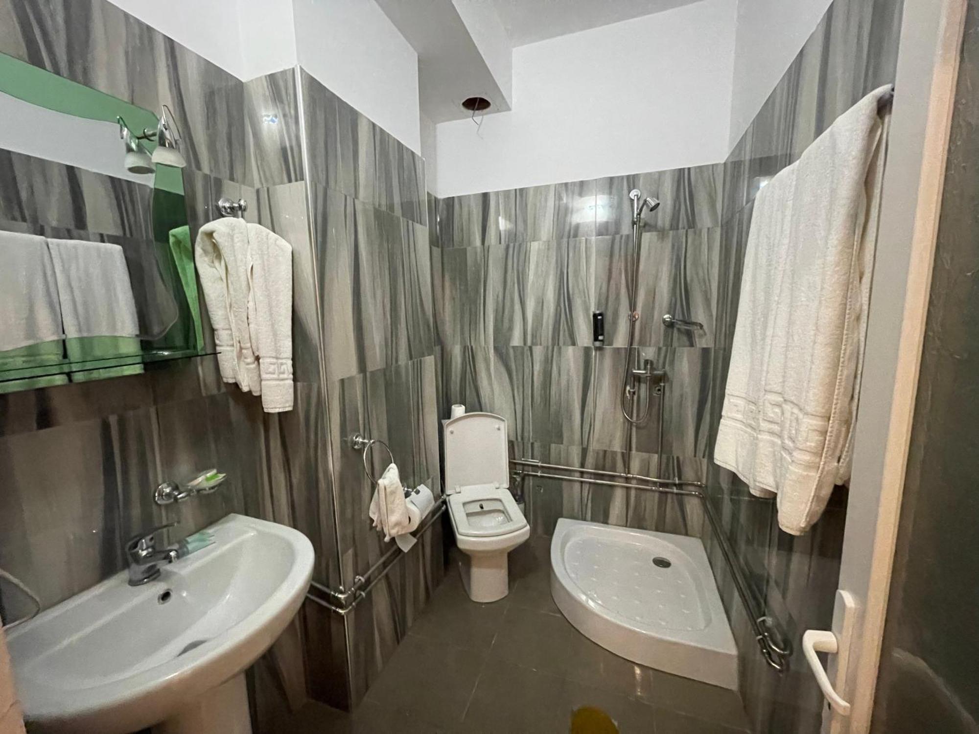 Hotel Kthella Resort Rreshen Εξωτερικό φωτογραφία